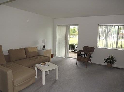 4th image of 3 Bayberry Dr APT 1