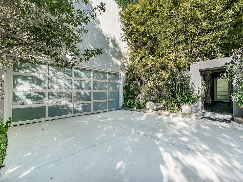 1st image of 10406 Crestover Dr