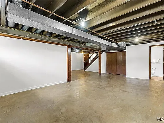 14217 Dinsmoor Dr — Photo 37
