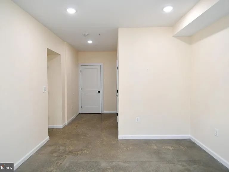 1040 Bladensburg Rd NE #B — Photo 13