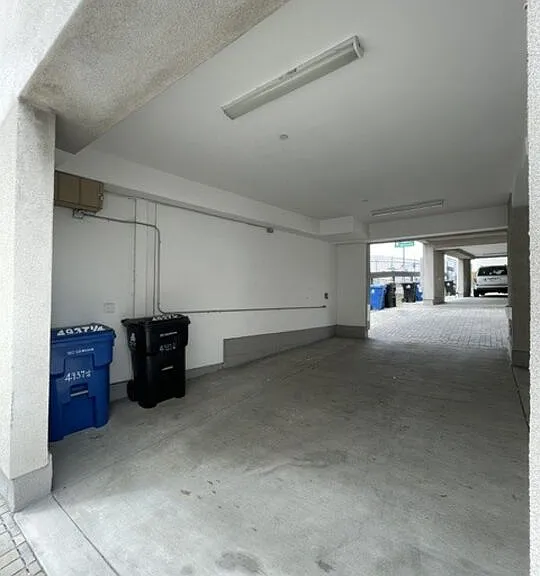 4937 W 20th St #1/4 — Photo 27