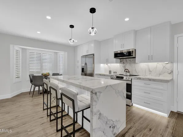 4760 W WAHALLA Lane, Glendale, AZ 85308