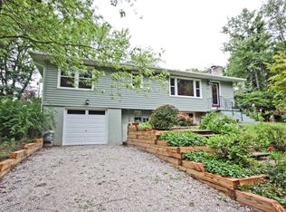 515 S Lake Ridge Ave, Decatur, IL 62521