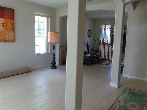 5th image of 1512 Sun Meadow Dr