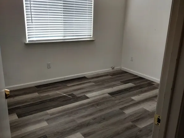 313 E Kern St, Avenal, CA 93204