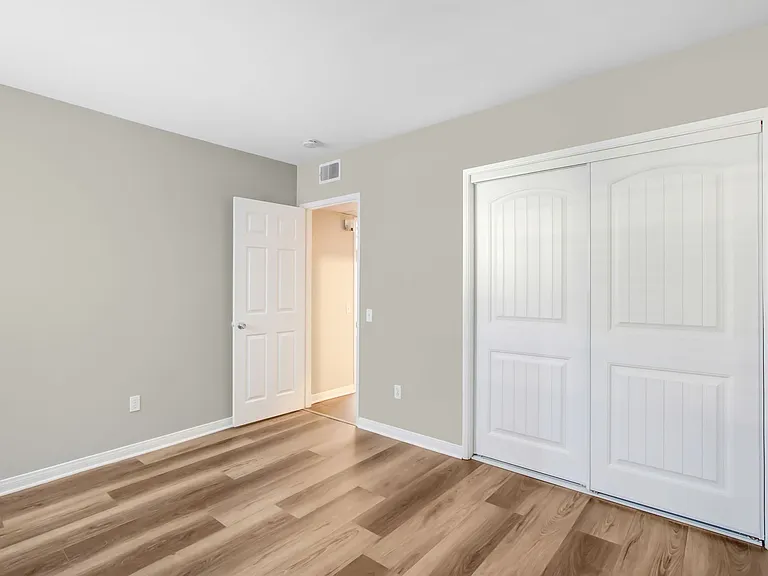 1436 Seventh St — Photo 15