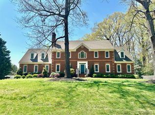 9021 Kings Crown Rd, North Chesterfield, VA 23236