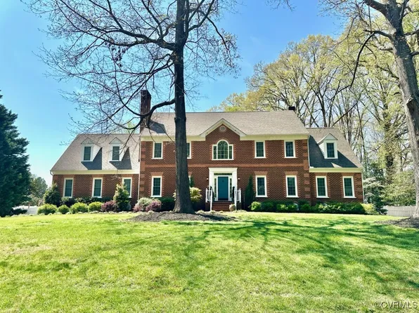 9021 Kings Crown Rd, North Chesterfield, VA 23236