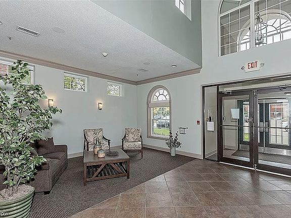 Building 200 Lobby