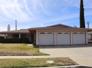 2542 E Avenue R1, Palmdale, CA 93550