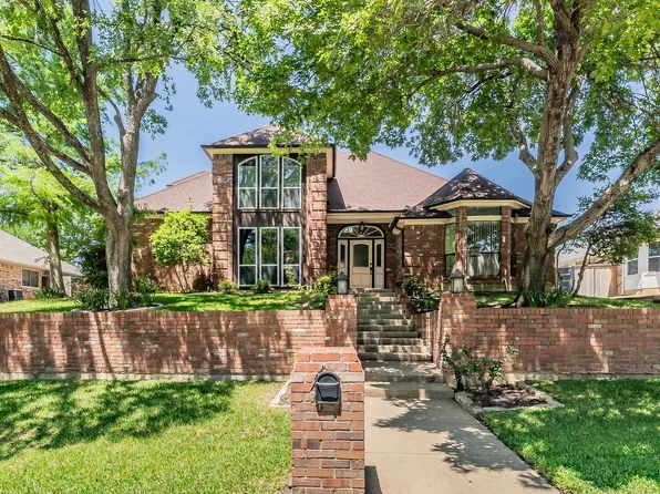 707 Kyle Dr, Arlington, TX 76011