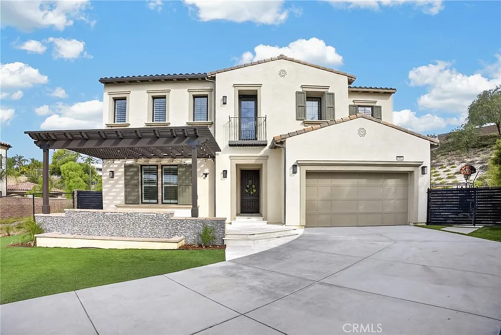 5 bed, 5.5 bath, 5483 sqft, $13,500 — Photo 4
