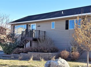 120 River Rim Dr, Pierre, SD 57501