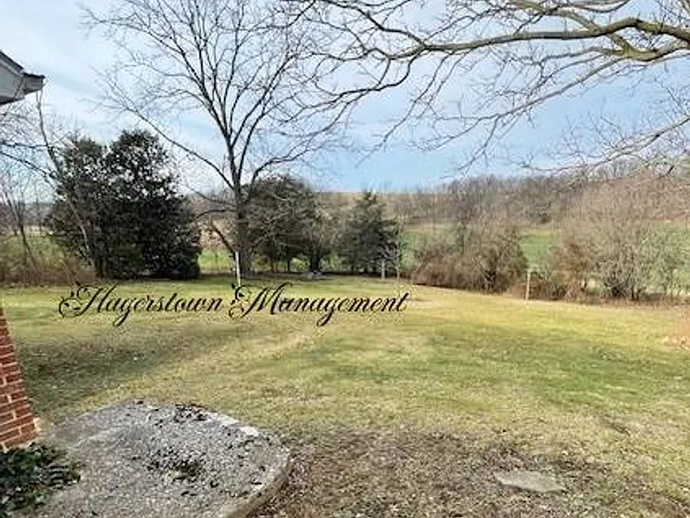 13720 Poplar Grove Rd — Photo 2