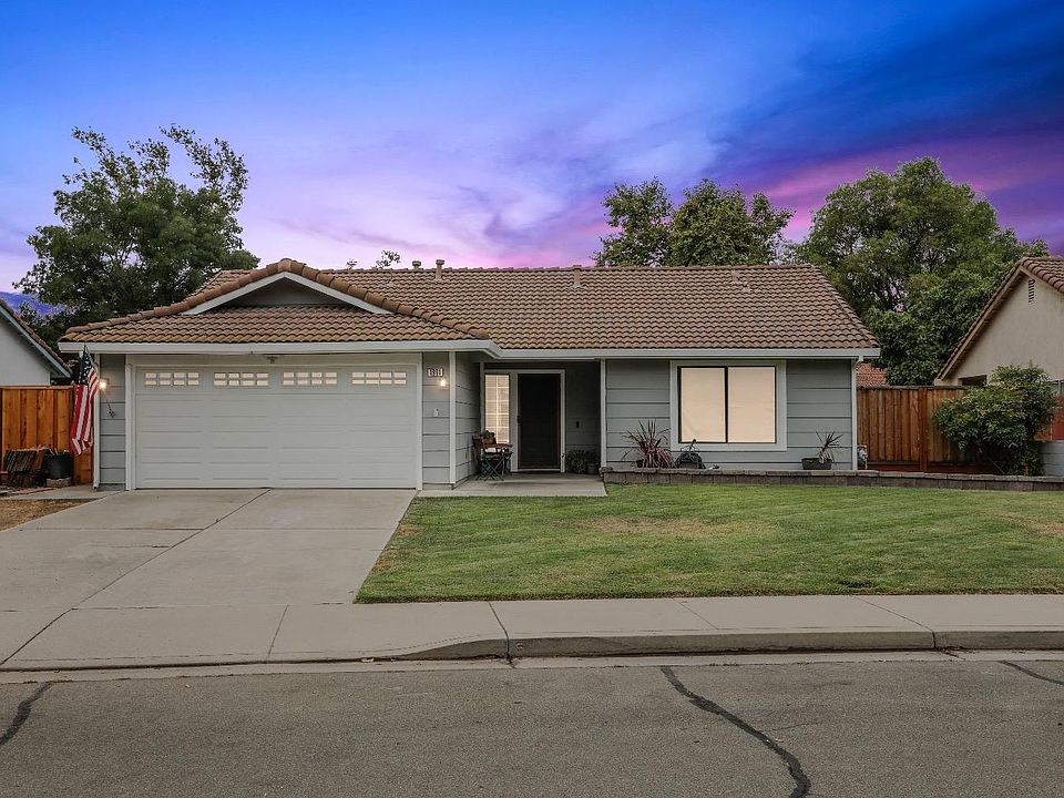 1st image of 1961 Bristlecone Dr