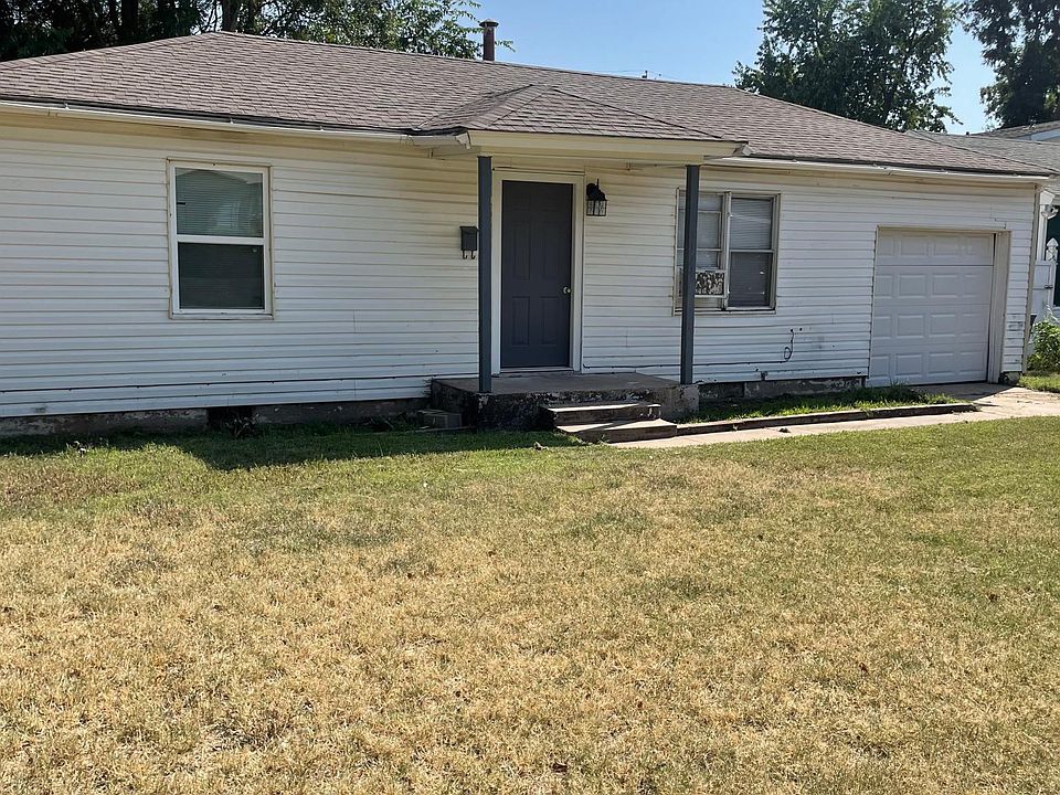1st image of 3124 NE 14th Pl