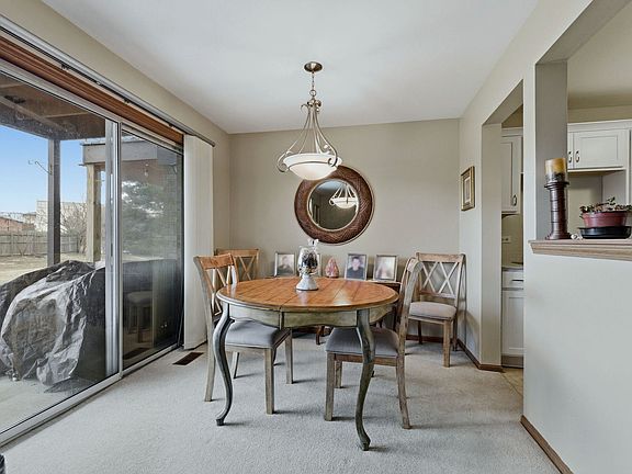 5th image of 1215 Williamsport Dr Unit 2