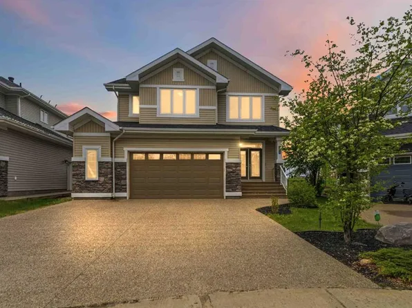 112 E Dixon Rd, Wood Buffalo, AB T9K 0Y5