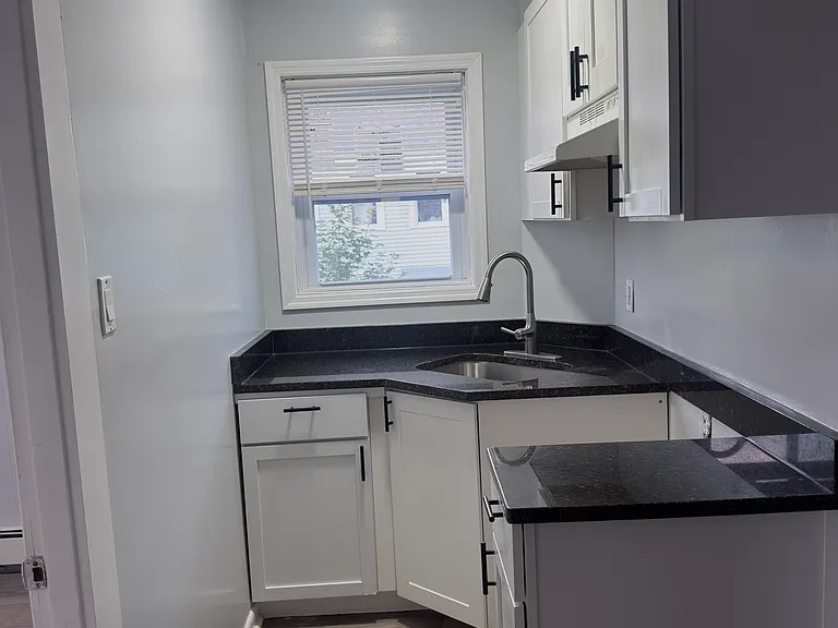 36 Acushnet Ave #3 — Photo 5