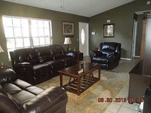 2nd image of 5203 NW Edgarton Ter