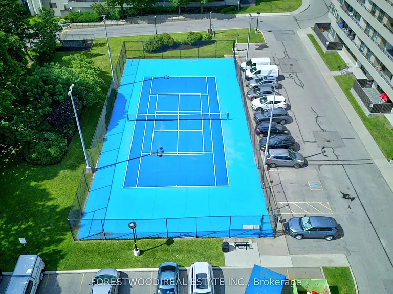 1300 Mississauga Valley Blvd #1108 — Photo 36