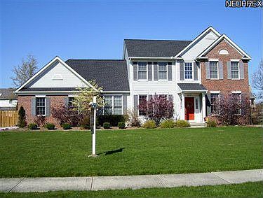 2nd image of 602 Arborside Ln