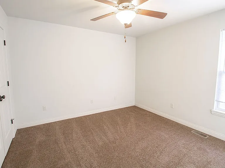 4612 Dehaven Dr — Photo 27