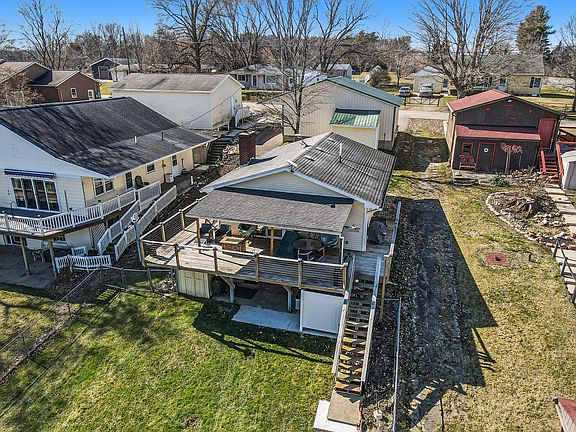 3rd image of 3013 Loehrs Landing Dr
