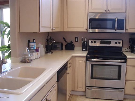 5th image of 1128 E Mountain Vista Dr