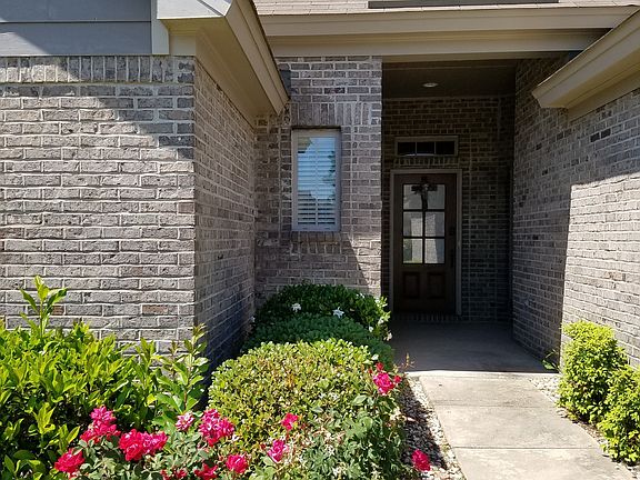 4th image of 9001 Autumnbrooke Way