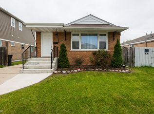 7952 S Kolin Ave, Chicago, IL 60652