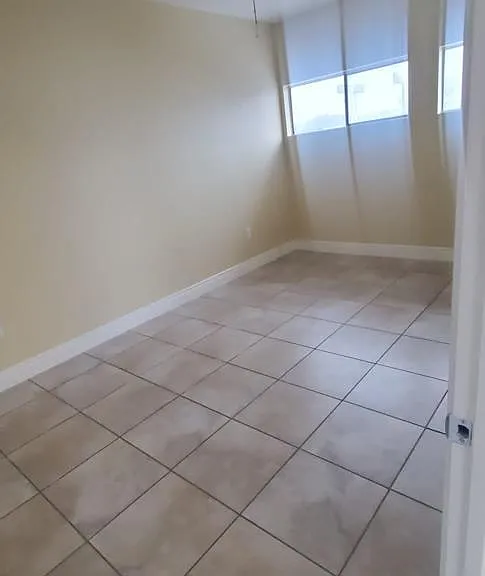 2724 Crossview Dr #207 — Photo 2