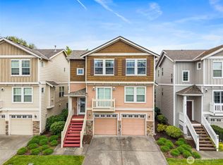 23620 102nd Ave SE, Kent, WA 98031