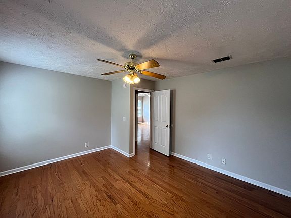 5th image of 2513 Gold Valley Dr