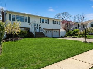 3696 Orchard Rd, Wantagh, NY 11793