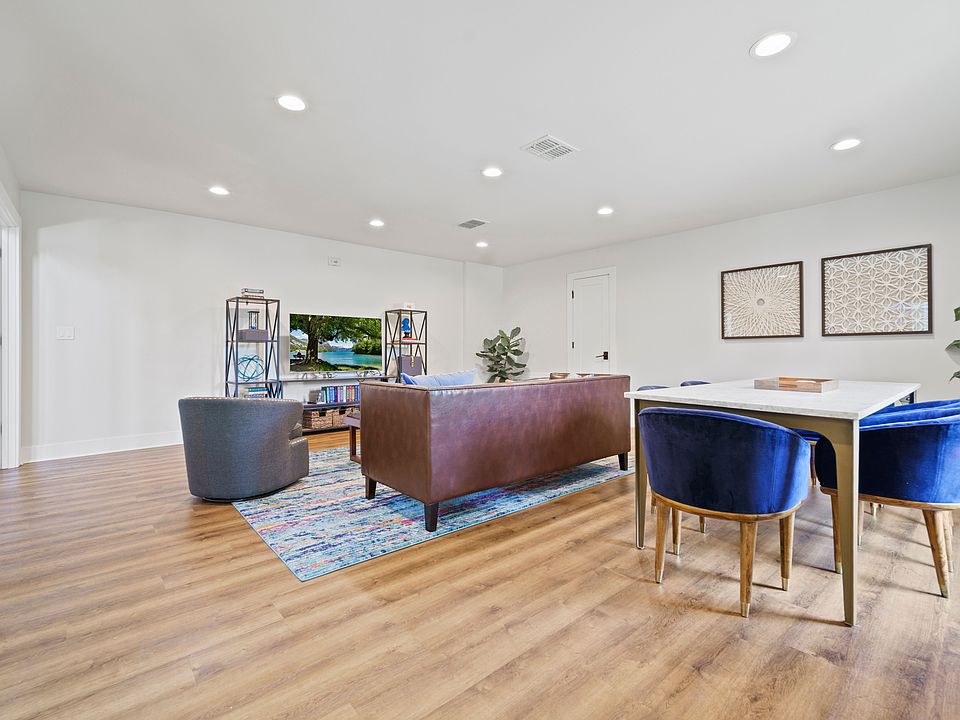 1st image of 1525 E Palm Valley Blvd #404