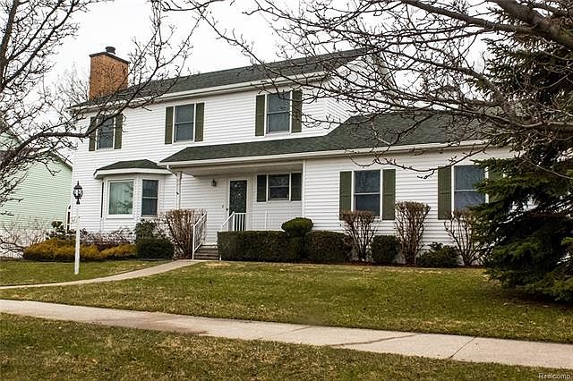 1st image of 743 Alexandria St