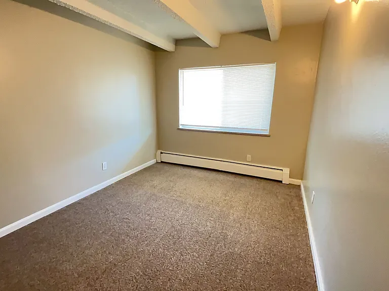 7310 W 10th Ave — Photo 12
