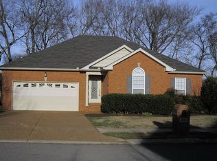 626 Lilycrest Dr, Gallatin, TN 37066