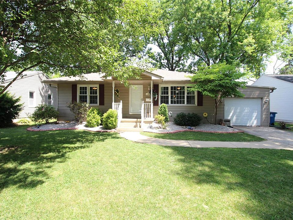1st image of 2105 Manley Ave