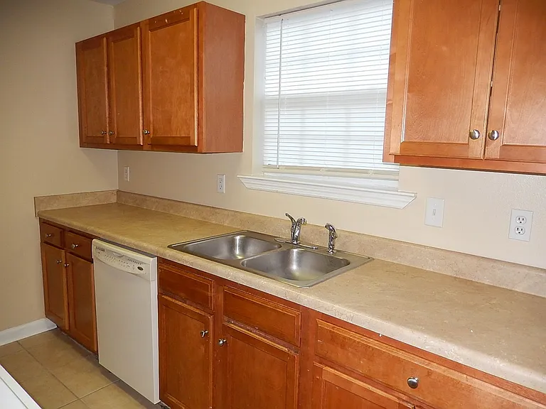 268 Wilson Green Blvd — Photo 7