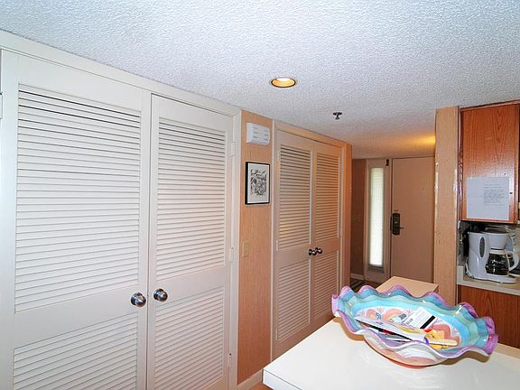 2nd image of 114 Mainsail Dr Unit 245