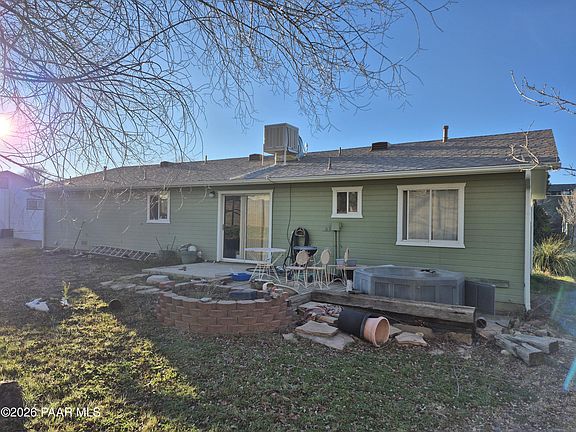 3rd image of 5301 N Robert Rd