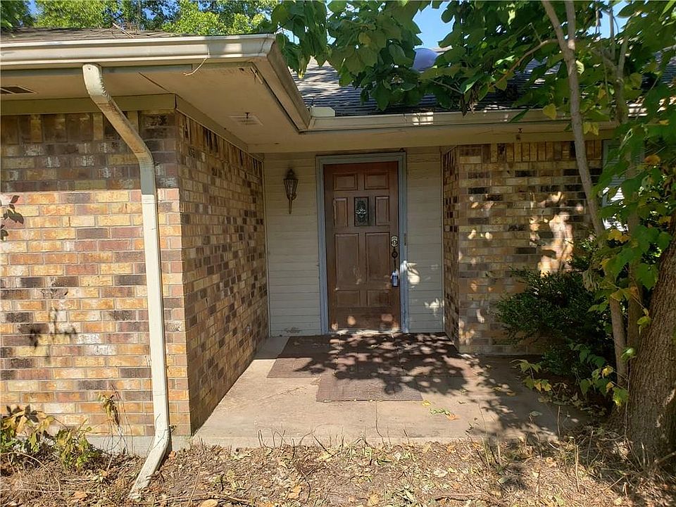 1st image of 830 County Road 3101