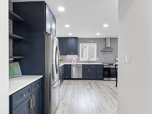 3rd image of 2666 W Asplin Dr