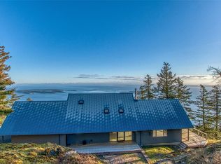 448 Saddle Ln, Eastsound, WA 98245