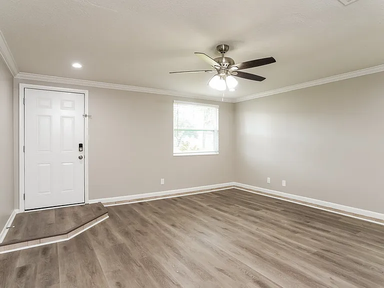2796 Kiowa Ave — Photo 4