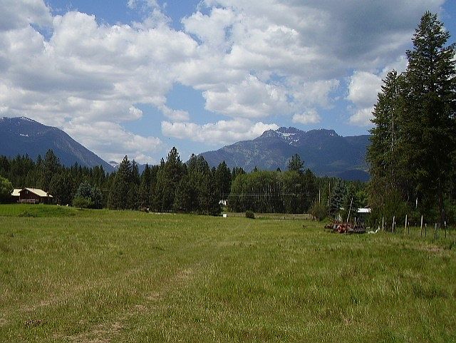2nd image of 159 Majestic Mountain Vw