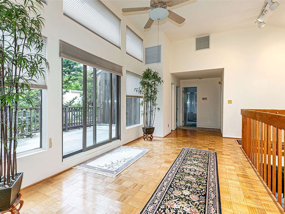 61 Vineyard, Huntington, NY 11743 MLS 3503533 Zillow