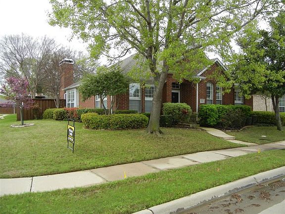 2nd image of 114 Stonecreek Dr
